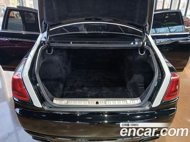 Rolls-Royce 고스트 6.6 V12 чёрный эмблема, badge, 2017 6