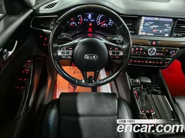 Kia All New K7 Luxury, 2018 12