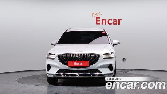 Genesis GV70, 2021 3