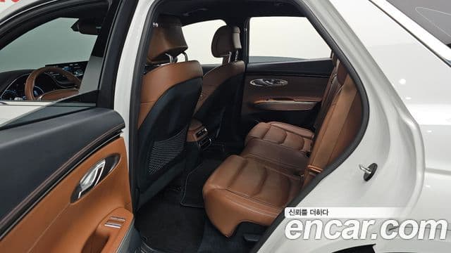 Genesis GV70, 2021 12