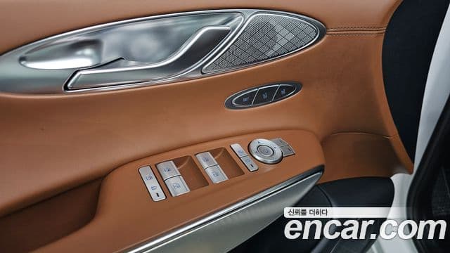 Genesis GV70, 2021 17