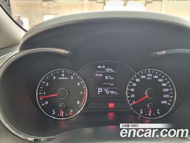 Kia K3 Luxury, 2013 8