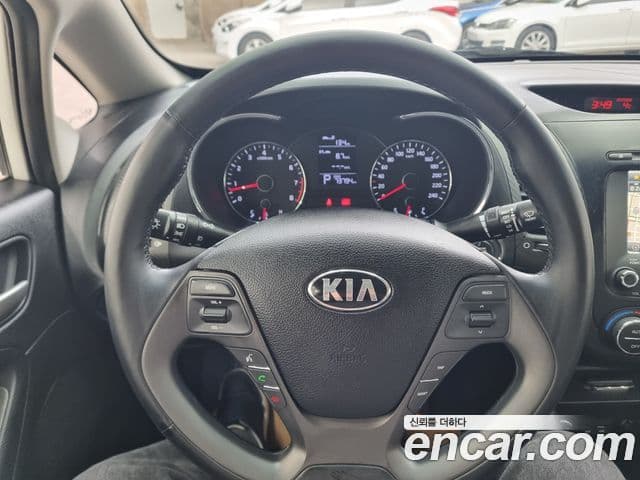 Kia K3 Luxury, 2013 9