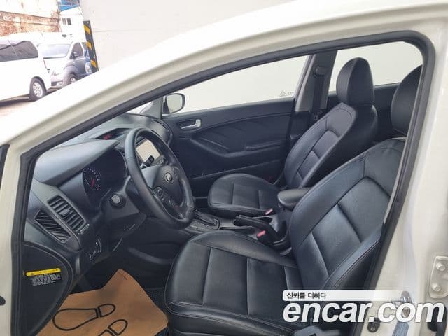 Kia K3 Luxury, 2013 16