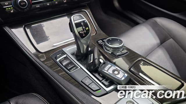 BMW 5시리즈 (F10) Luxury, 2014 9