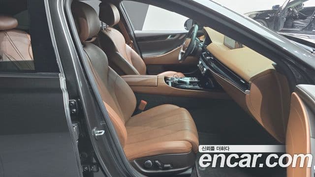 Genesis G80 (RG3) бензин 2.5 турбо AWD, 2022 10