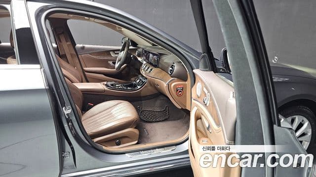 Mercedes-Benz E-класс W213 Exclusive, 2019 11