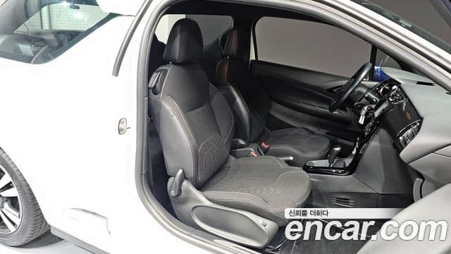 Ситроен / DS DS3 1.6 VTI So Chic, 2013 12