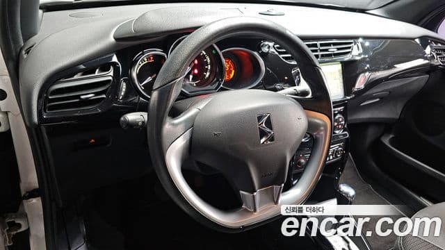 Ситроен / DS DS3 1.6 VTI So Chic, 2013 13