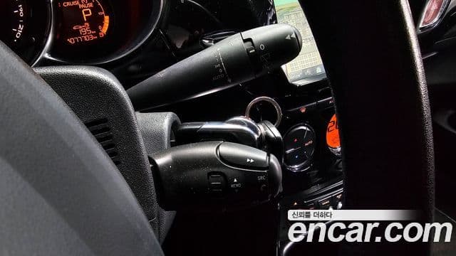 Ситроен / DS DS3 1.6 VTI So Chic, 2013 15