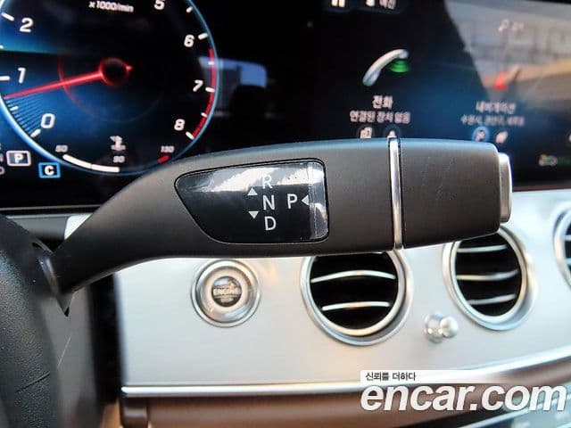 Mercedes-Benz E-класс W213 Avantgarde, 2021 10