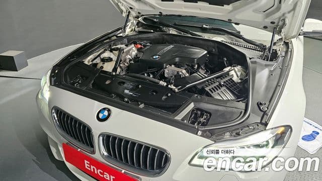 BMW 5시리즈 (F10) 528i xDrive M Aero Dynamic, 2016 6