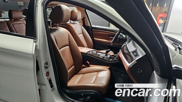 BMW 5시리즈 (F10) 528i xDrive M Aero Dynamic, 2016 12