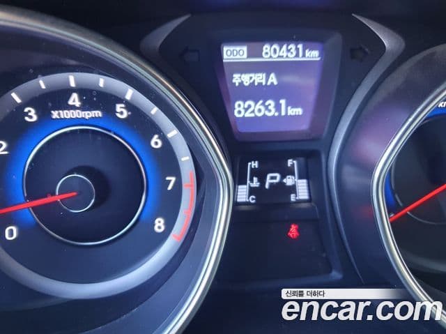 Hyundai Avante MD Premier, 2012 9