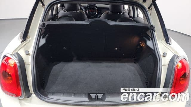 Mini Cooper D 3세대, 2015 20