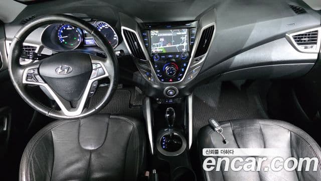 Hyundai Veloster Unique, 2012 7