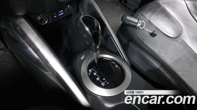 Hyundai Veloster Unique, 2012 9