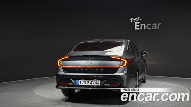 Hyundai Sonata гибрид (DN8) Premium Plus, 2022 4