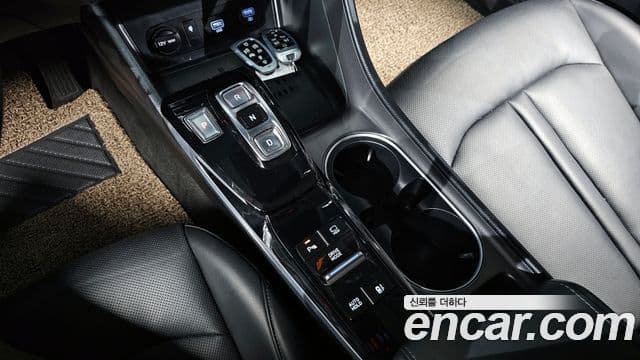 Hyundai Sonata гибрид (DN8) Premium Plus, 2022 9