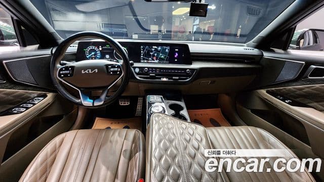 Kia K8 гибрид Signature, 2022 7
