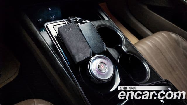 Kia K8 гибрид Signature, 2022 9