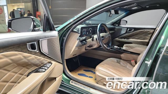 Kia K8 гибрид Signature, 2022 11