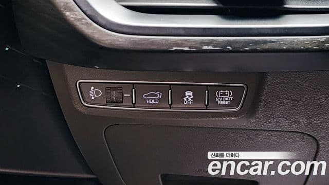 Kia K8 гибрид Signature, 2022 17