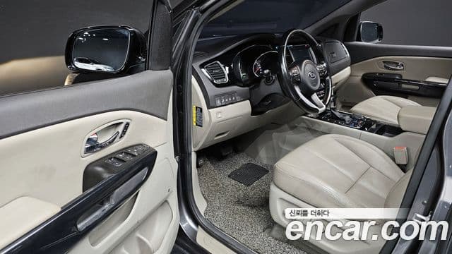 Kia All New Carnival Noblesse, 2018 11