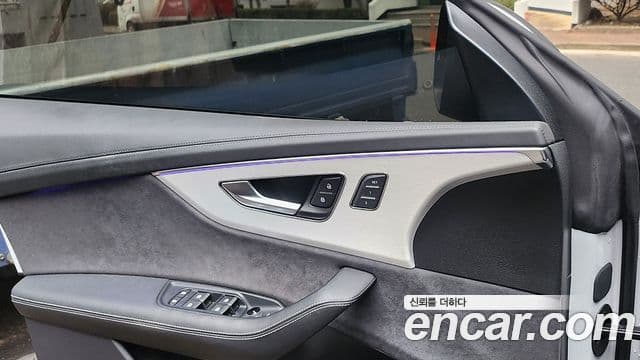 Audi Q8 (4M) Premium, 2023 12