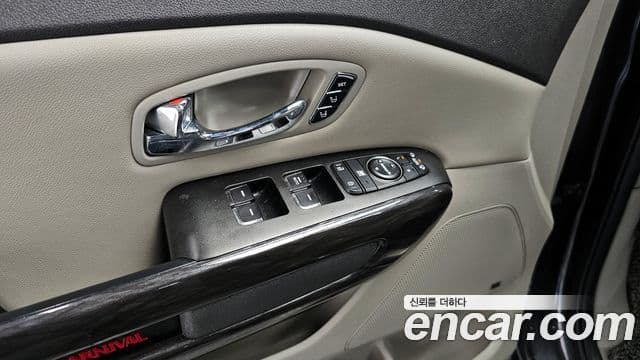 Kia All New Carnival Special, 2018 19