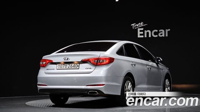 Hyundai LF Sonata Style, 2015 2