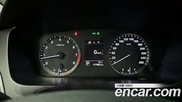 Hyundai LF Sonata Style, 2015 8