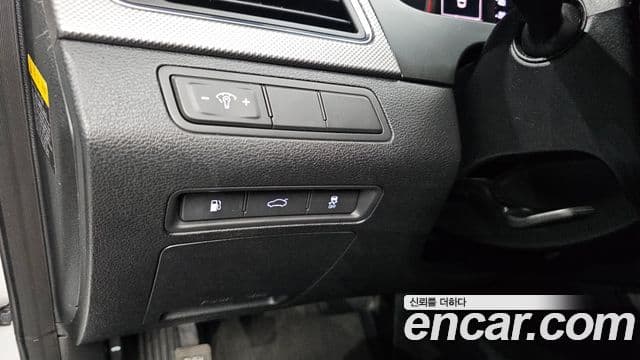 Hyundai LF Sonata Style, 2015 16