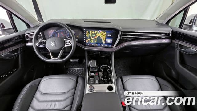 Volkswagen Touareg 3세대 Premium, 2023 7