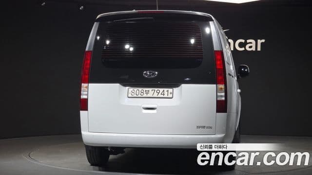 Hyundai Staria Modern, 2022 4