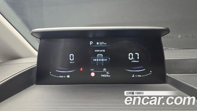 Hyundai Staria Modern, 2022 8