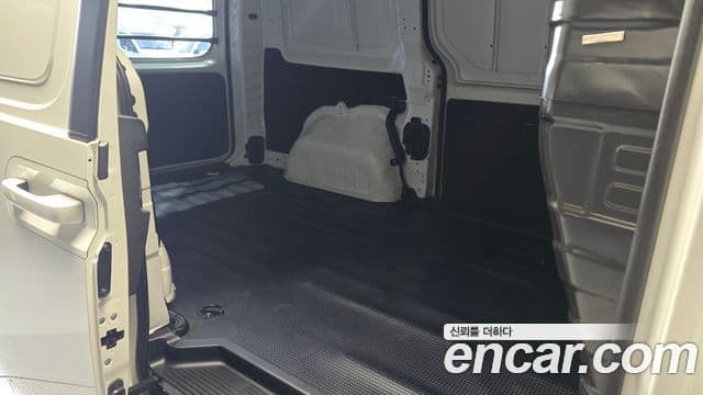 Hyundai Staria Modern, 2022 12