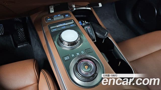 Genesis GV70, 2023 9