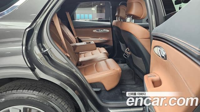 Genesis GV70, 2023 12