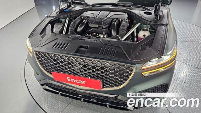 Genesis GV70, 2021 6