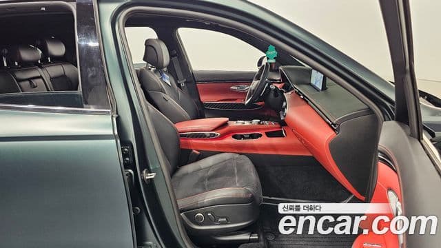 Genesis GV70, 2021 10