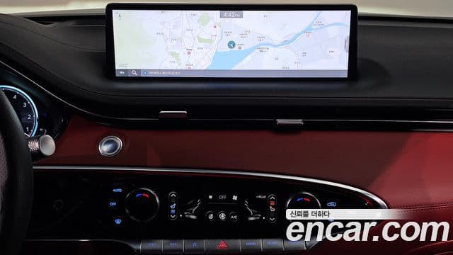 Genesis GV70, 2021 14