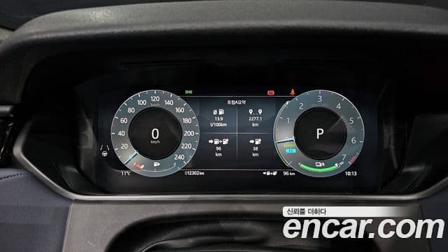 Land Rover Range Rover Velar 2.0 P400E Dynamic SE, 2024 8