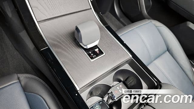 Land Rover Range Rover Velar 2.0 P400E Dynamic SE, 2024 9