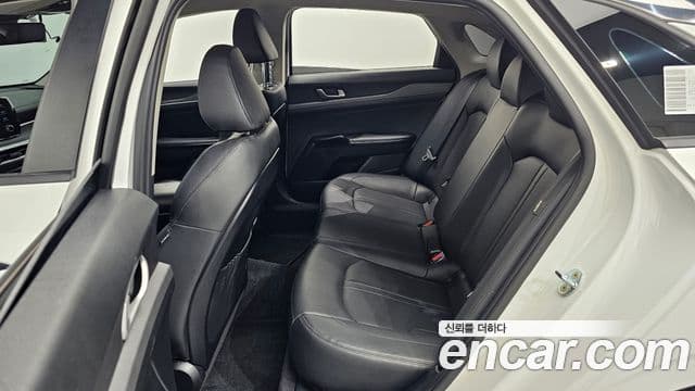 Kia K5 3세대 Prestige, 2021 12