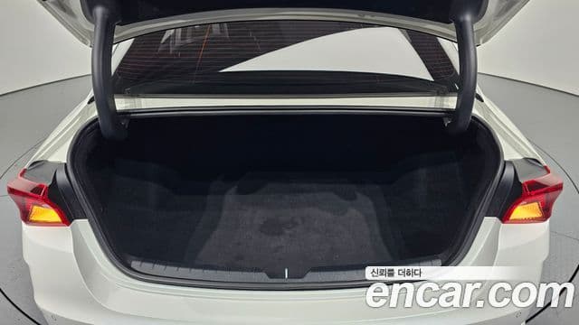 Kia K5 3세대 Prestige, 2021 20