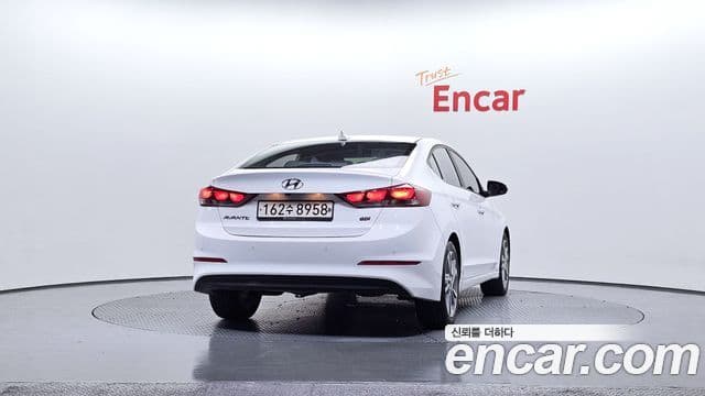 Hyundai Avante AD 1.6 GDI Value Plus, 2017 4