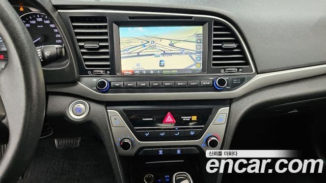 Hyundai Avante AD 1.6 GDI Value Plus, 2017 15