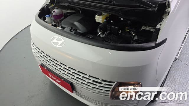 Hyundai Staria Modern, 2025 6