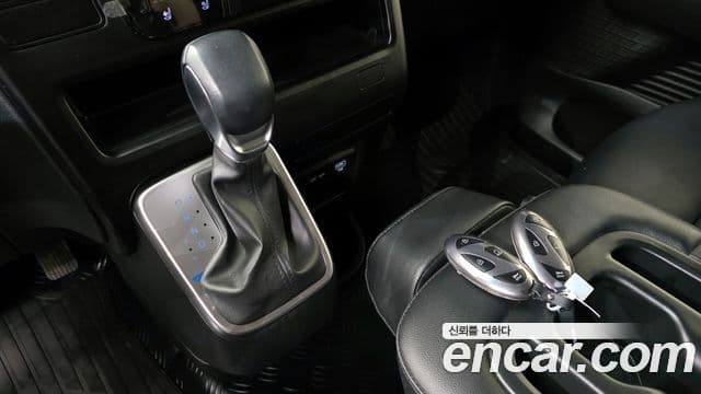 Hyundai Staria Modern, 2025 9